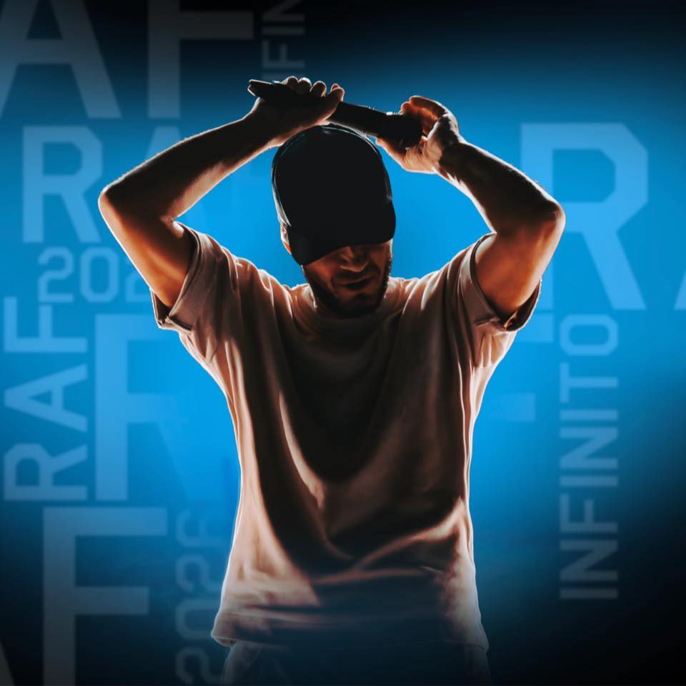 Foto promozionale di RAF